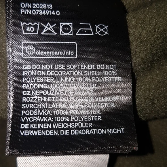 Snowsuit - Picture 6 of 8